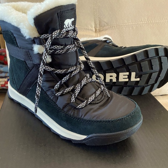 Sorel Whitney flurry boots - Picture 1 of 2